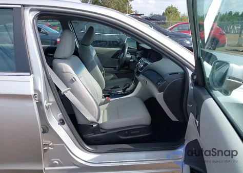 2013 Honda Accord Ex-L z USA, uszkodzony, nr VIN 1HGCR2F84DA268417